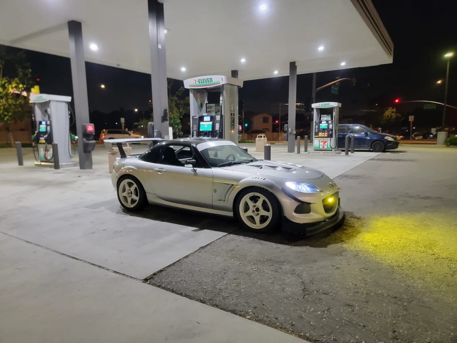 2006 Mazda MX-5 garage profile 2006 Mazda MX-5 owned by Sunlight_nc — similar build on CarCultureHQ