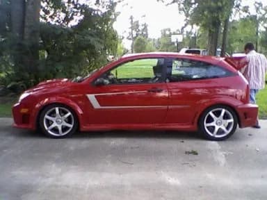 2005 Ford Focus garage profile 2005 Ford Focus owned by Bad_boy_red — similar build on CarCultureHQ
