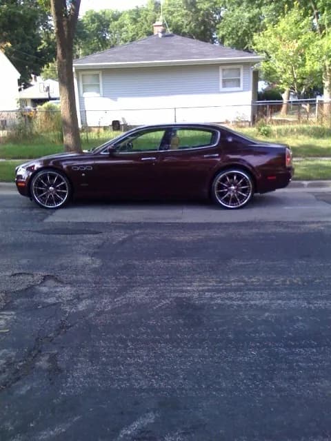 2007 Maserati Quattroporte garage profile 2007 Maserati Quattroporte owned by Twelveth — similar build on CarCultureHQ