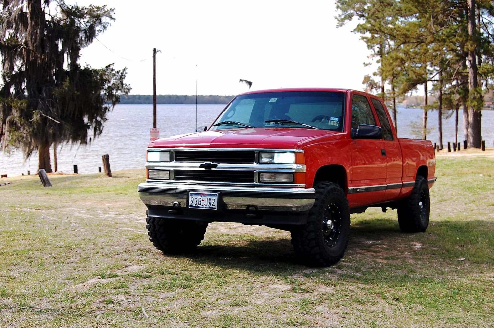 1997 Chevrolet Silverado garage profile 1997 Chevrolet Silverado owned by taylorryan123 — similar build on CarCultureHQ