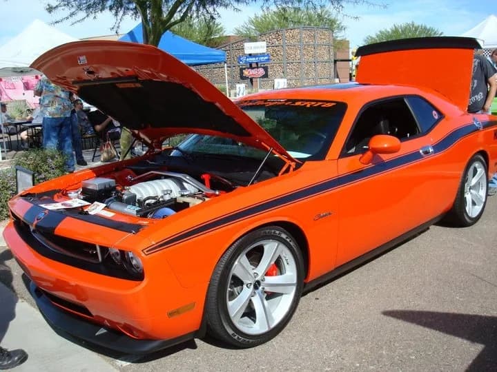 2008 Dodge Challenger garage profile 2008 Dodge Challenger owned by Paladin06 — similar build on CarCultureHQ