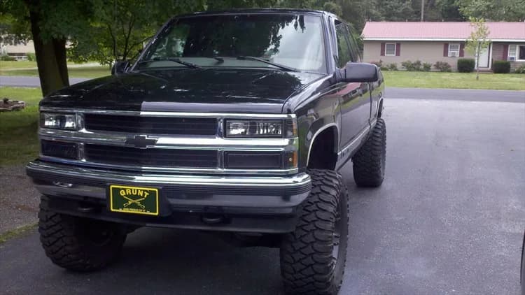 1997 Chevrolet C/K Series - CoreyWilliamson's Garage CoreyWilliamson's custom 1997 Chevrolet C/K Series build at CarCultureHQ