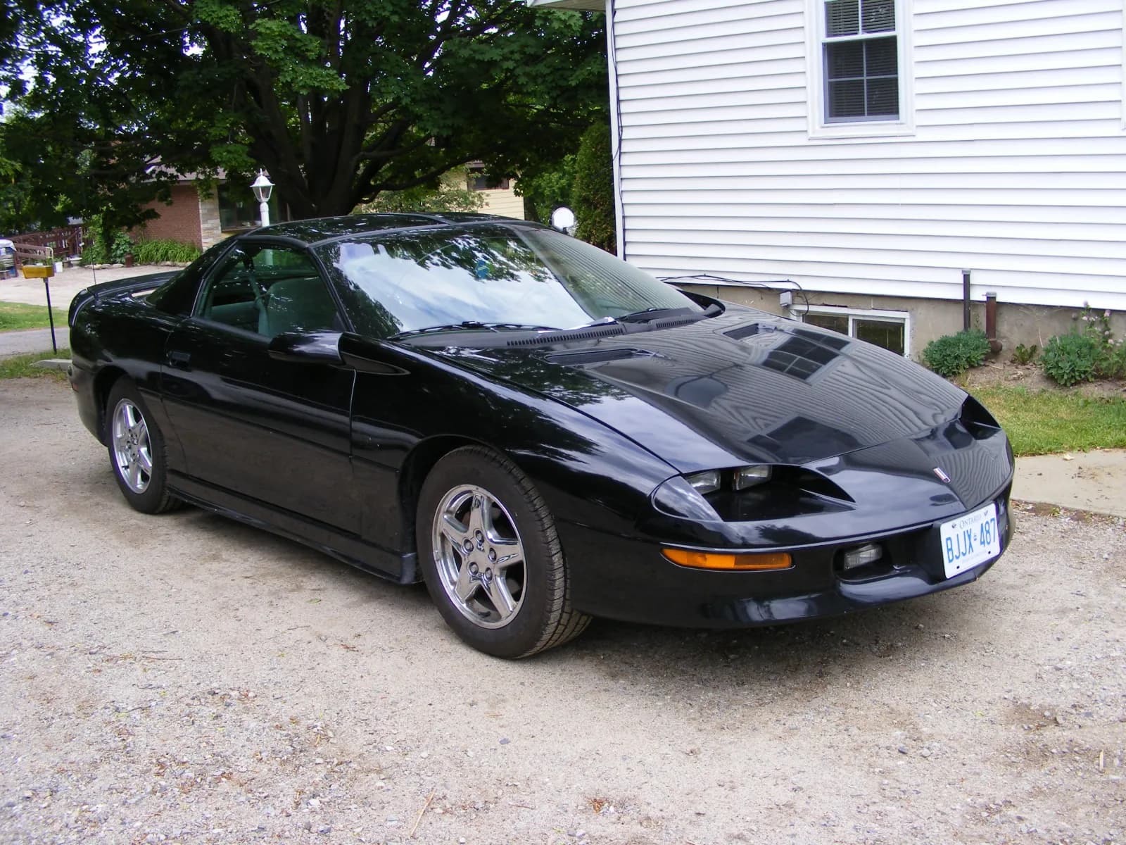 1997 Chevrolet Camaro garage profile 1997 Chevrolet Camaro owned by Cammer427 — similar build on CarCultureHQ