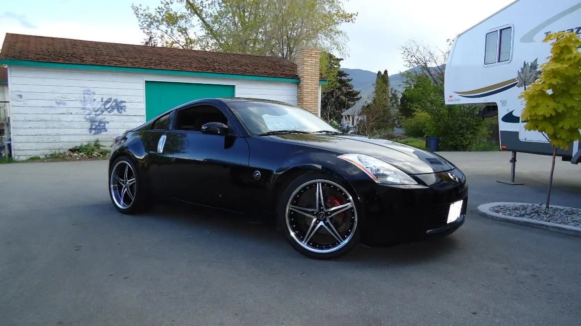 2003 Nissan 350Z garage profile 2003 Nissan 350Z owned by turner492 — similar build on CarCultureHQ
