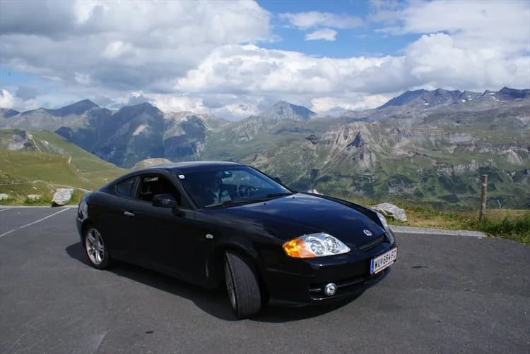 2003 Hyundai Tiburon garage profile 2003 Hyundai Tiburon owned by Tiburonski — similar build on CarCultureHQ