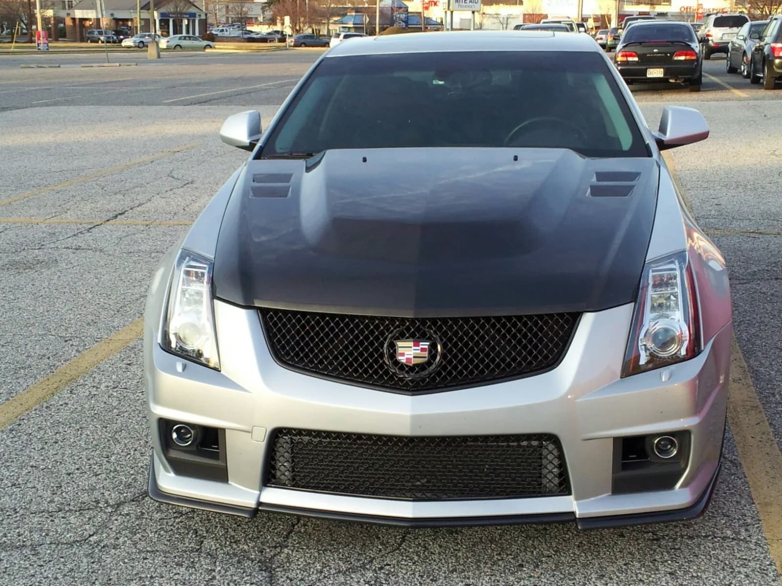2009 Cadillac CTS garage profile 2009 Cadillac CTS owned by Titaniumseeker — similar build on CarCultureHQ