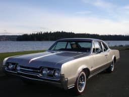 1967 Oldsmobile Cutlass Supreme