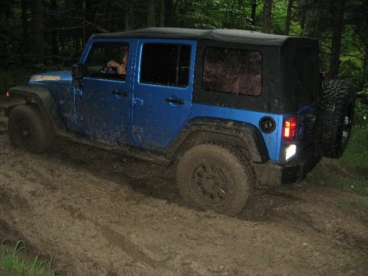 2010 Jeep Wrangler garage profile 2010 Jeep Wrangler owned by 25thAnvMx3 — similar build on CarCultureHQ