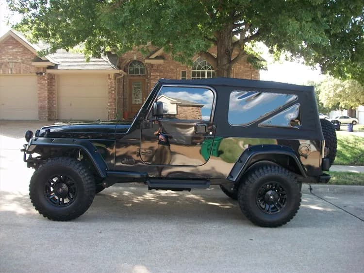 2005 Jeep Wrangler garage profile 2005 Jeep Wrangler owned by ejjeep84 — similar build on CarCultureHQ