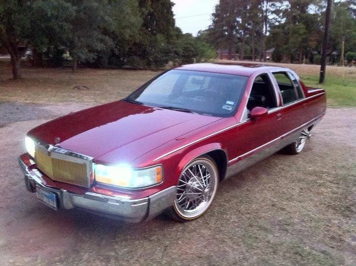 1994 Cadillac Fleetwood - kandybfella's Garage kandybfella's custom 1994 Cadillac Fleetwood build at CarCultureHQ
