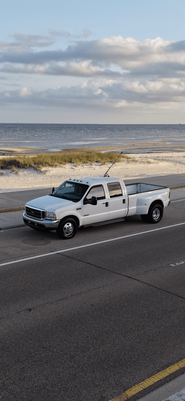2004 Ford F-350 garage profile 2004 Ford F-350 owned by jdmkenny — similar build on CarCultureHQ